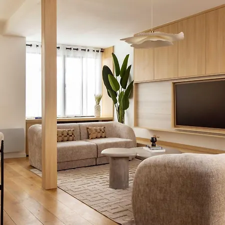 Luxury House With Ac - 6bd-12p - Batignolles *