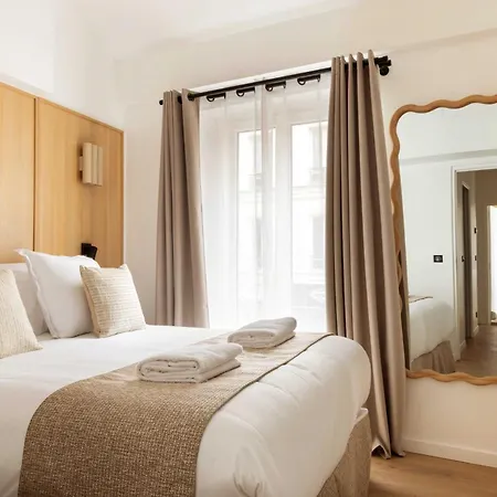 Luxury House With Ac - 6bd-12p - Batignolles Paris