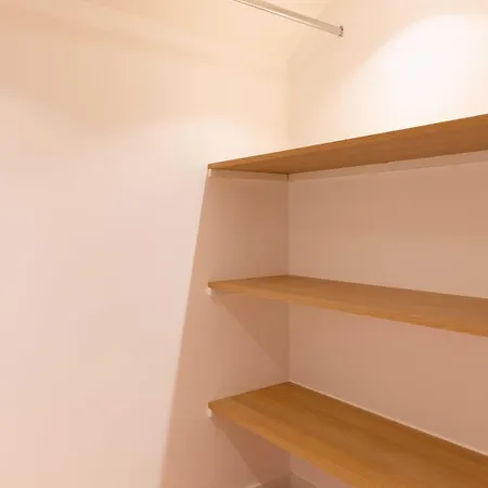 Luxury House With Ac - 6bd-12p - Batignolles
