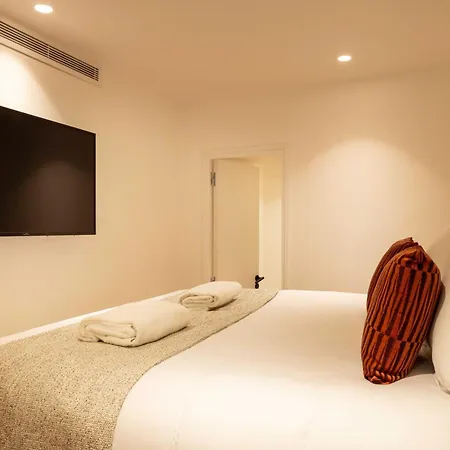 Holiday home Luxury House With Ac - 6bd-12p - Batignolles Paris